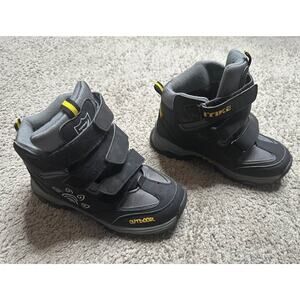 VITIKE Boys Hiking Snow Boots Cleats Size 4.5 Big Kid
